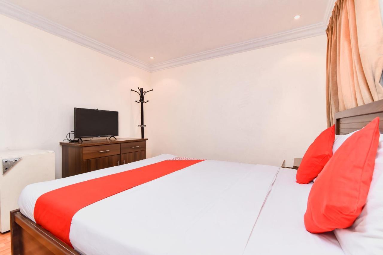 Oyo 416 Bonais Hotel アル・アフサ エクステリア 写真